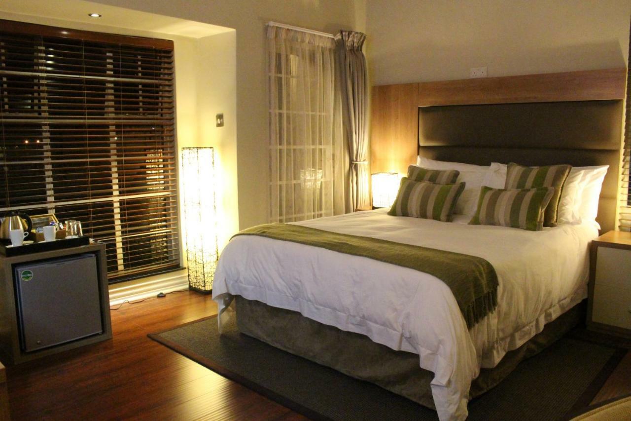 Sandalwood Lodge هراري المظهر الخارجي الصورة