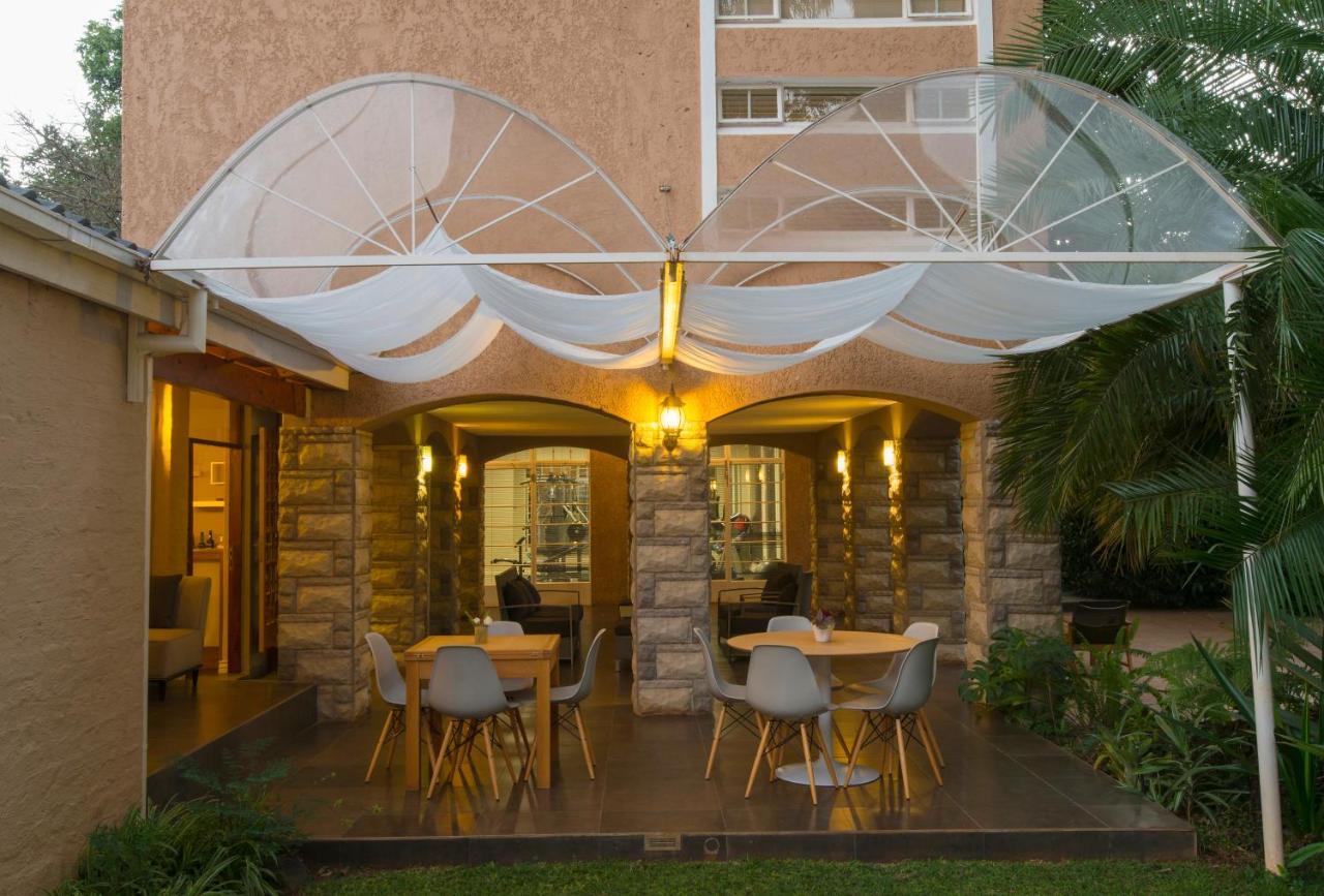Sandalwood Lodge هراري المظهر الخارجي الصورة